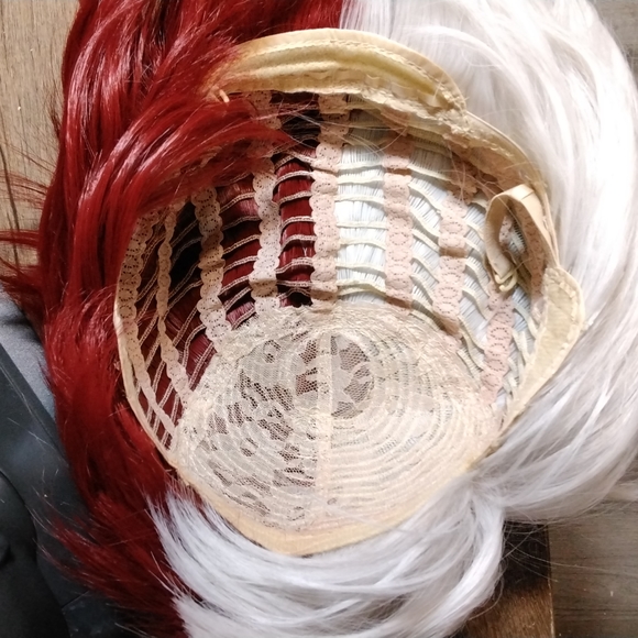 TODOROKI WIG// MHA // NEVER BEEN USED // IN GREAT SHAPE - Picture 5 of 5